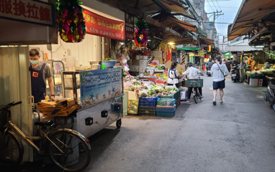 台灣傳統道地美食|輝常享吃 新北市永和區竹林市場經典肉燥飯米粉湯